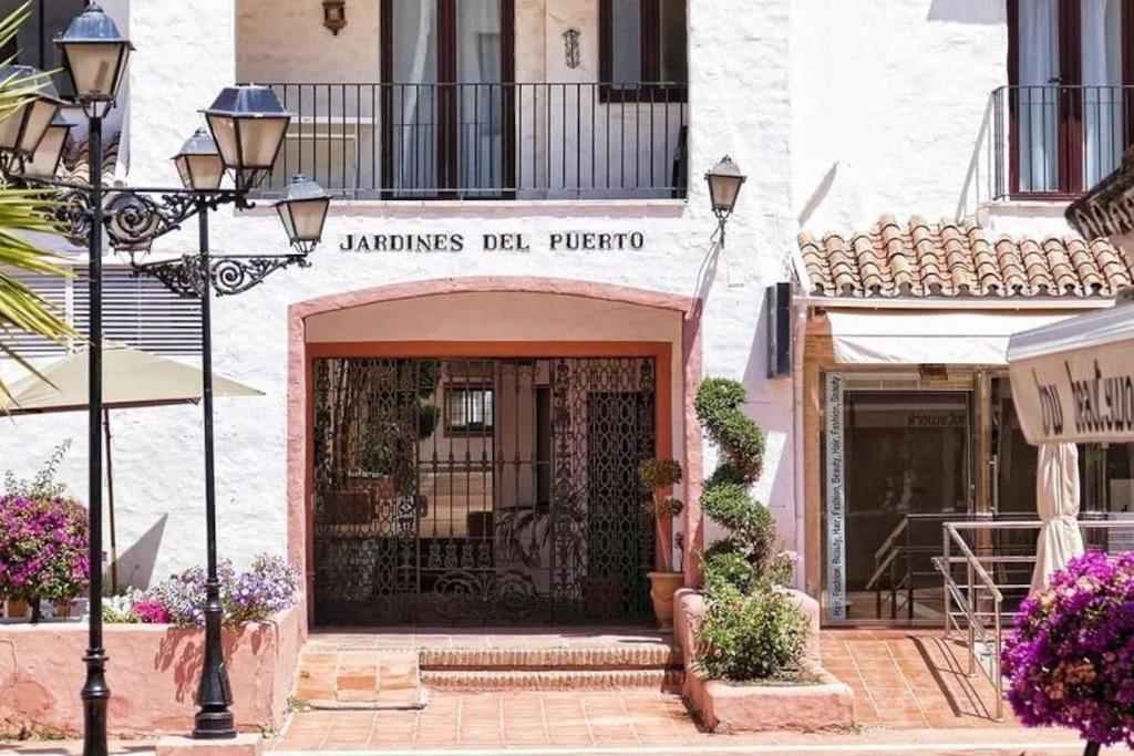 Caprichoso Apartamento En El Corazon De Puerto Banus Marbella Bagian luar foto